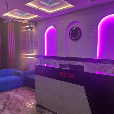 Blue Sky Hotels And Banquet Kānpur Exterior foto