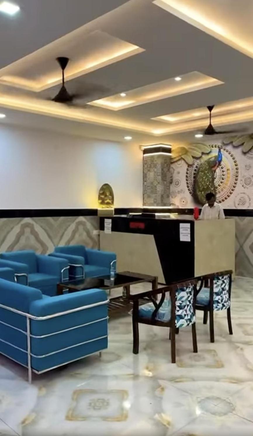 Blue Sky Hotels And Banquet Kānpur Exterior foto